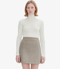 Assia top