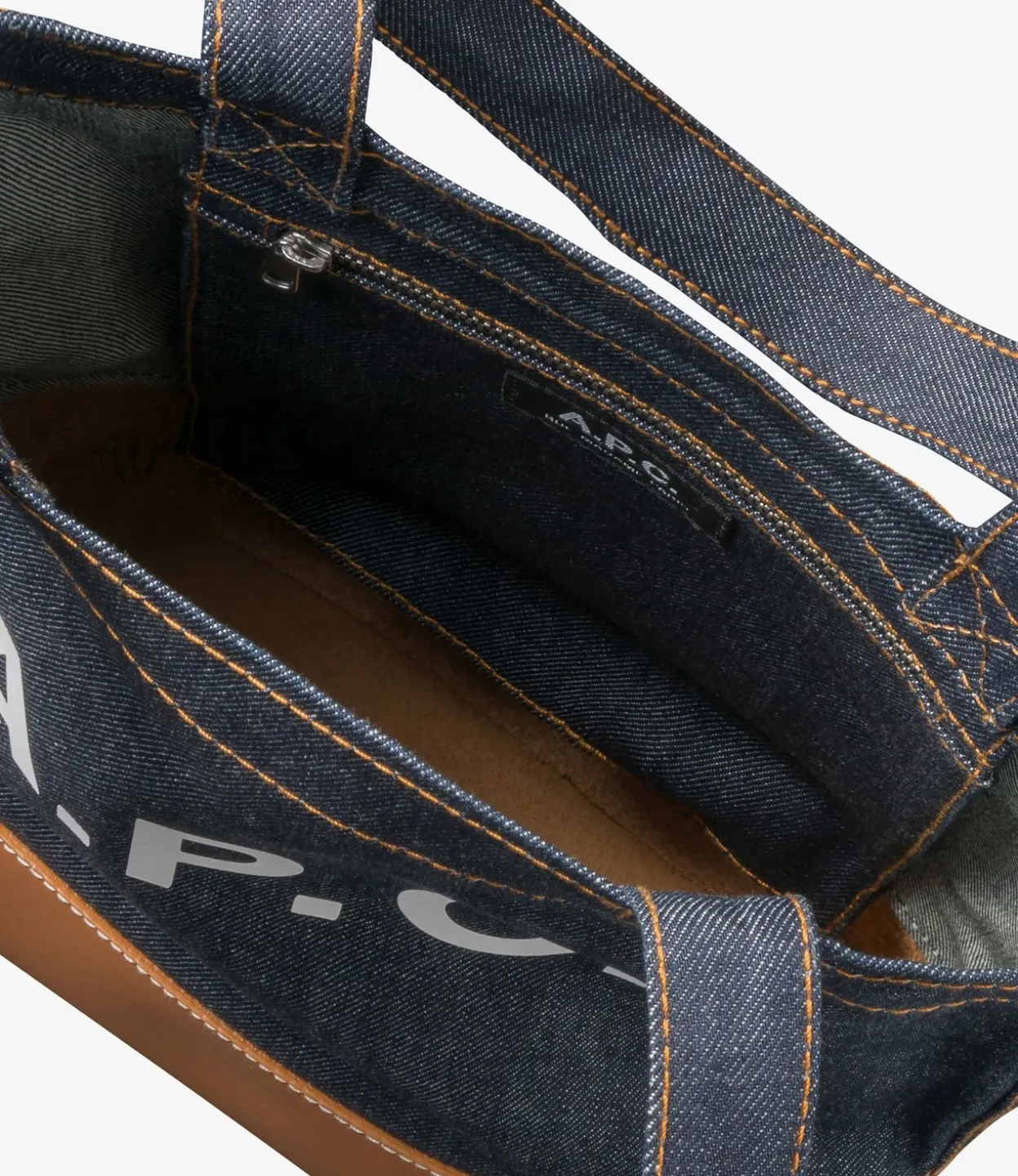 Axel tote bag