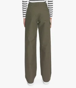 Berry trousers