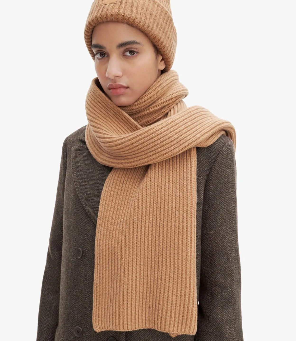 Camille scarf