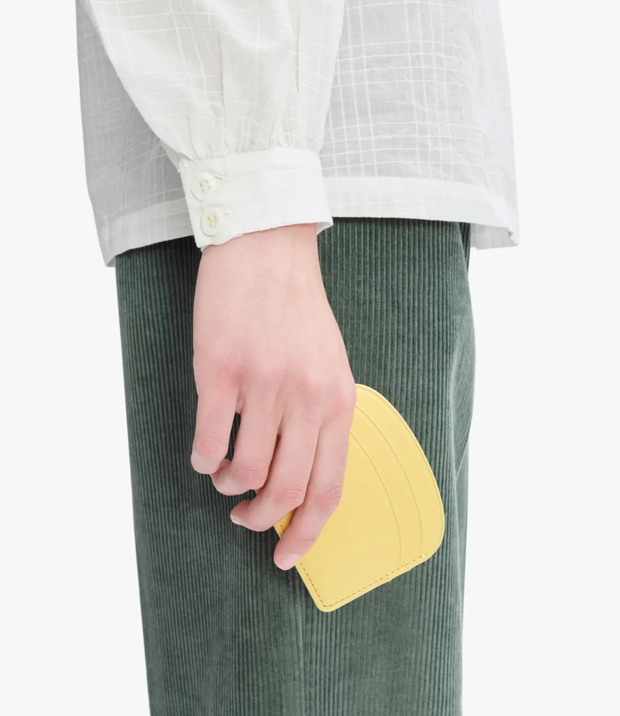 Demi-Lune cardholder