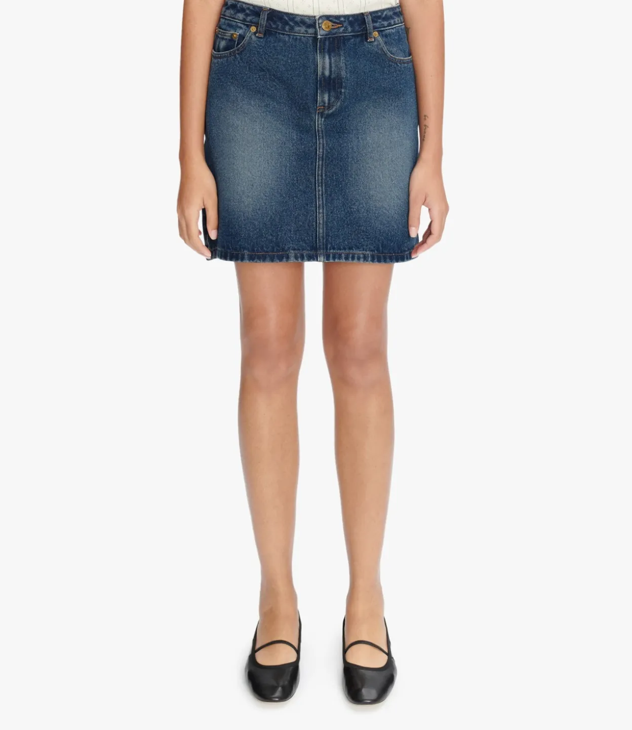Standard skirt