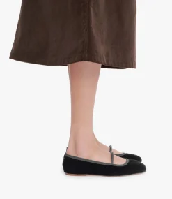 Swan ballet flats