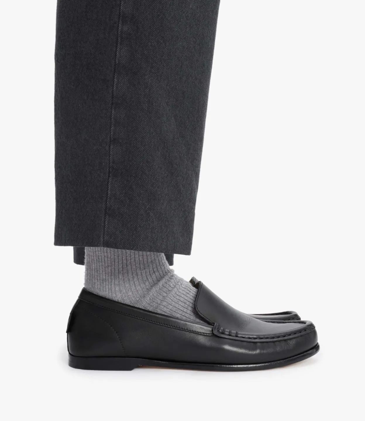 Swan moccasins